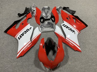 Best 2011-2014 Ducati 1199 Motorcycle Fairings - Red White Glossy Black UK