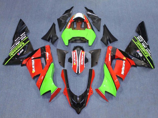 2004-2005 Kawasaki ZX10R Motorcycle Fairings - Green White Ninja UK