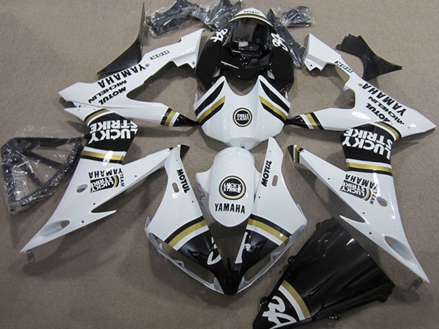 2004-2006 Yamaha YZF R1 Motorcycle Fairings - White Black Lucky Strike UK