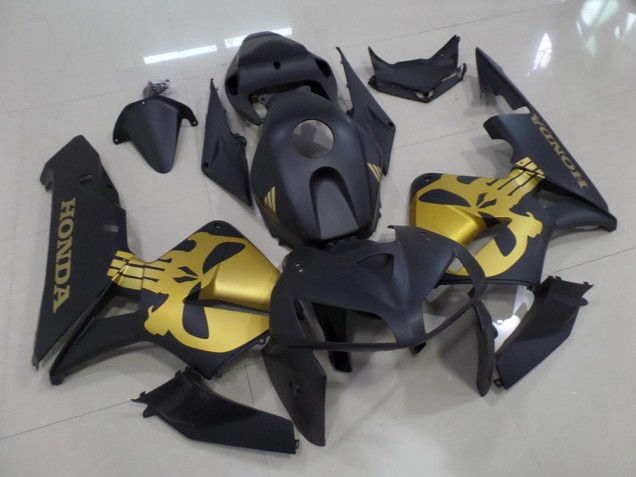 ABS 2005-2006 Matte Black with Gold Skull Honda CBR600RR Moto Fairings UK ABS 2005-2006 Matte Black with Gold Skull Honda CBR600RR Moto Fairings UK