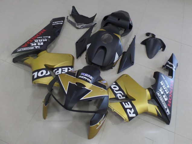 ABS 2005-2006 Black Gold Repsol Honda CBR600RR Motorcycle Fairings Kit UK ABS 2005-2006 Black Gold Repsol Honda CBR600RR Motorcycle Fairings Kit UK
