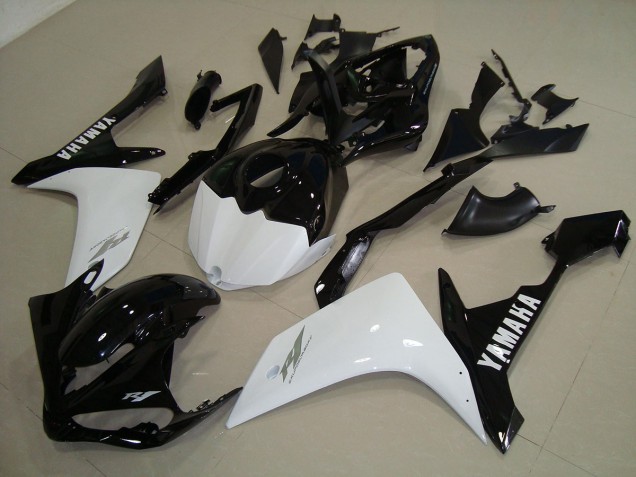ABS 2007-2008 Black White Gold Yamaha YZF R1 Replacement Fairings UK ABS 2007-2008 Black White Gold Yamaha YZF R1 Replacement Fairings UK