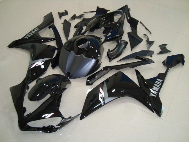 ABS 2007-2008 Glossy Black White Yamaha YZF R1 Bike Fairings UK ABS 2007-2008 Glossy Black White Yamaha YZF R1 Bike Fairings UK