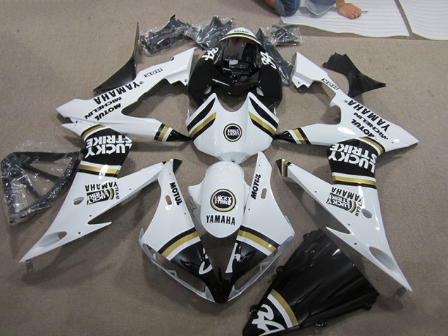 ABS 2004-2006 Black White Lucky Strike Yamaha YZF R1 Motorcyle Fairings UK ABS 2004-2006 Black White Lucky Strike Yamaha YZF R1 Motorcyle Fairings UK
